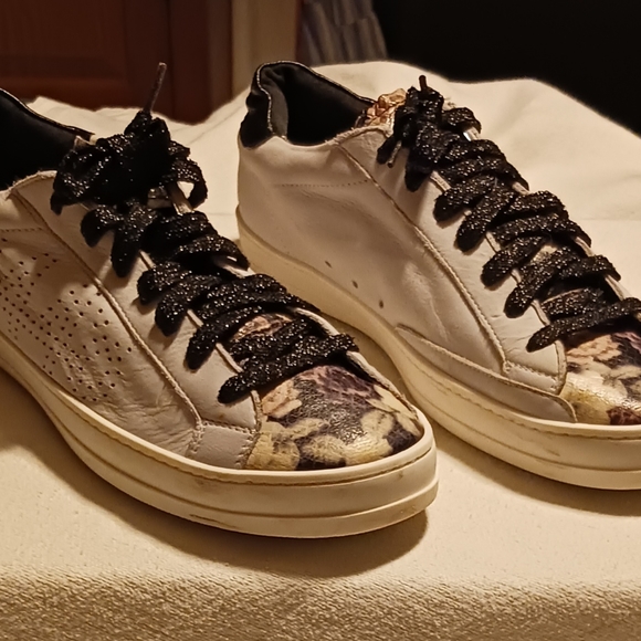Like new P448 John's floral/python print women's sneakers size EU38 - Picture 4 of 8